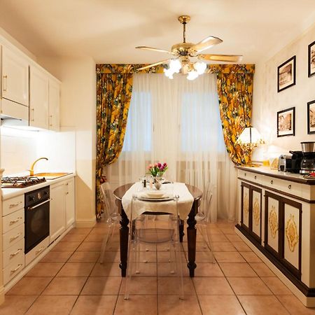 New Cozy Apartment - City Centre Lecco Extérieur photo